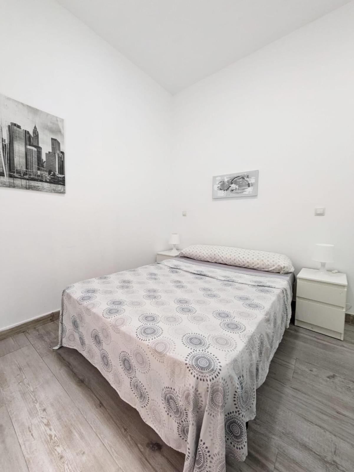 Madrid Apartaments Extérieur photo